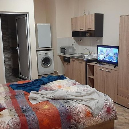 Art Apartment Сливен Екстериор снимка